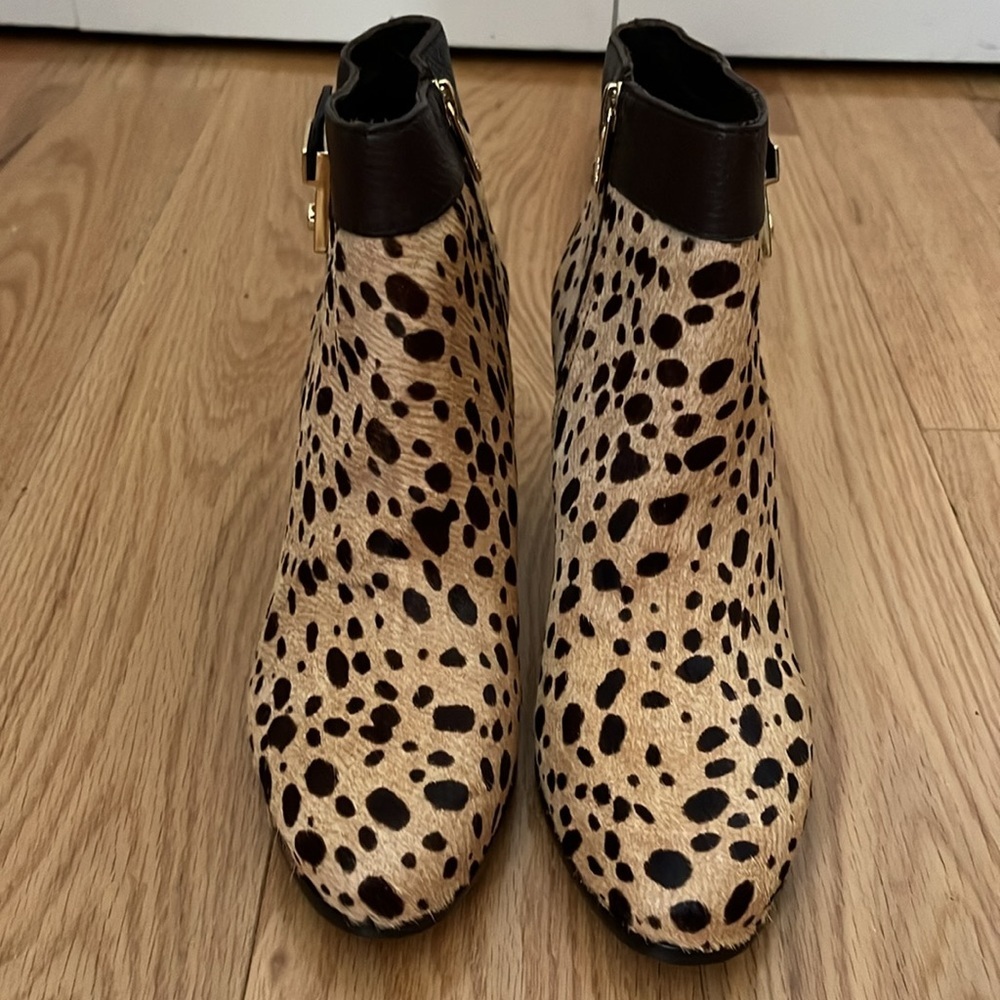 New Tory Burch Calf hair cheetah print Priscilla Boots, size 9 - Picture 9 of 16
